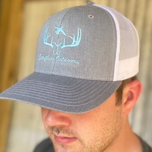 10 Point Outdoors Grey/White w/ EO logo